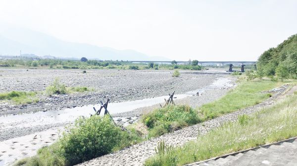 釜無川にある信玄堤・武田信玄の偉大な功績です