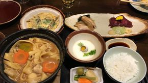 山梨郷土料理が食べられる創業120年の老舗店