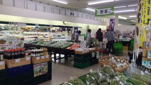 山梨県産の野菜がお安く手に入ります!!