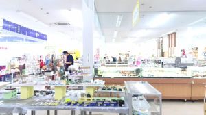 山梨県最大級の売り場面積!!